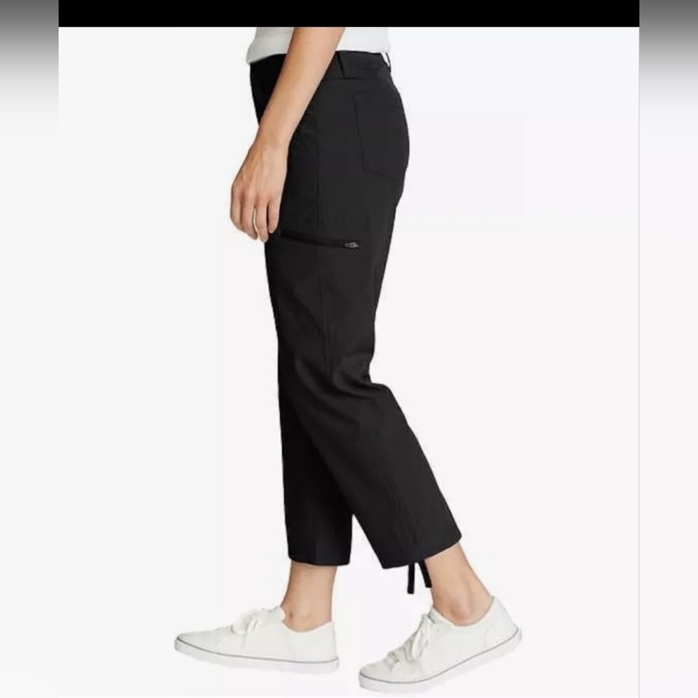 Eddie Bauer Black Cropped Pants